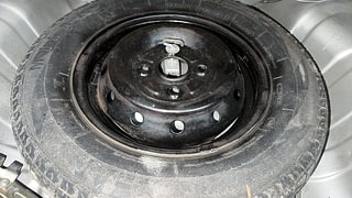 Used 2015 Maruti Suzuki Alto 800 [2012-2016] Lxi Petrol Manual tyres SPARE TYRE VIEW