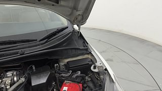 Used 2018 Honda City [2017-2020] ZX CVT Petrol Automatic engine ENGINE LEFT SIDE HINGE & APRON VIEW