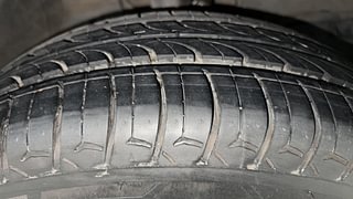 Used 2018 honda City V 4th Gen Petrol Manual tyres RIGHT FRONT TYRE TREAD VIEW