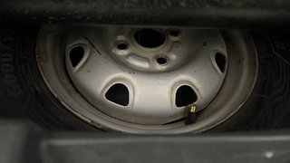 Used 2013 Maruti Suzuki Wagon R 1.0 [2010-2013] LXi CNG Petrol+cng Manual tyres SPARE TYRE VIEW