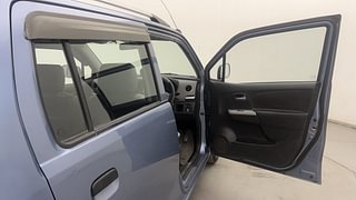 Used 2013 Maruti Suzuki Wagon R 1.0 [2010-2013] LXi CNG Petrol+cng Manual interior RIGHT FRONT DOOR OPEN VIEW