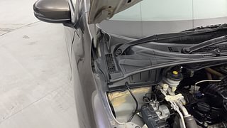 Used 2018 honda City V 4th Gen Petrol Manual engine ENGINE RIGHT SIDE HINGE & APRON VIEW