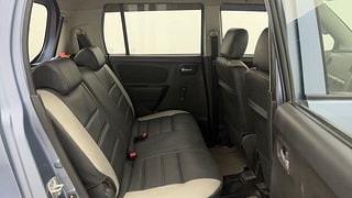 Used 2013 Maruti Suzuki Wagon R 1.0 [2010-2013] LXi CNG Petrol+cng Manual interior RIGHT SIDE REAR DOOR CABIN VIEW