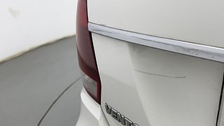 Used 2022 volkswagen Vento Highline Plus 1.0L TSI Petrol AT Petrol Automatic dents MINOR SCRATCH