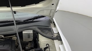 Used 2022 volkswagen Vento Highline Plus 1.0L TSI Petrol AT Petrol Automatic engine ENGINE LEFT SIDE HINGE & APRON VIEW