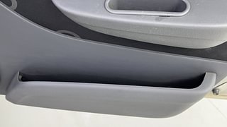 Used 2015 Maruti Suzuki Alto 800 [2012-2016] Lxi Petrol Manual top_features Door pockets