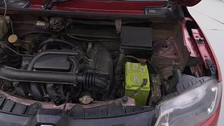 Used 2019 Renault Kwid [2015-2019] 1.0 RXT AMT Opt Petrol Automatic engine ENGINE LEFT SIDE VIEW