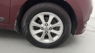 Used 2013 Hyundai Grand i10 [2013-2017] Asta 1.2 Kappa VTVT Petrol Manual tyres RIGHT FRONT TYRE RIM VIEW