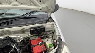 Used 2015 Maruti Suzuki Alto 800 [2012-2016] Lxi Petrol Manual engine ENGINE LEFT SIDE HINGE & APRON VIEW