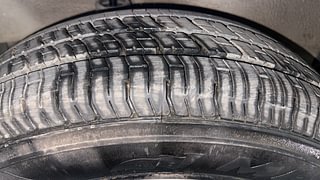 Used 2014 Maruti Suzuki Ritz Vxi BS-IV Petrol Manual tyres RIGHT REAR TYRE TREAD VIEW