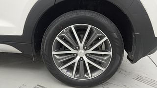 Used 2018 Hyundai Tucson [2016-2020] GLS 2WD AT Petrol Petrol Automatic tyres LEFT REAR TYRE RIM VIEW