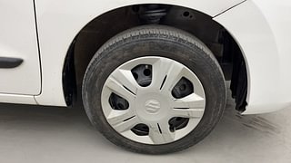 Used 2017 Maruti Suzuki Wagon R 1.0 [2015-2019] VXI AMT Petrol Automatic tyres RIGHT FRONT TYRE RIM VIEW