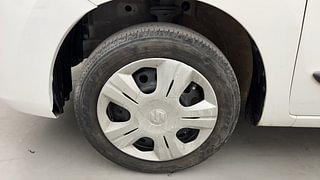 Used 2017 Maruti Suzuki Wagon R 1.0 [2015-2019] VXI AMT Petrol Automatic tyres LEFT FRONT TYRE RIM VIEW