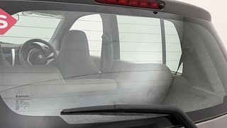 Used 2017 Maruti Suzuki Celerio ZXI (O) AMT Petrol Automatic top_features Rear defogger