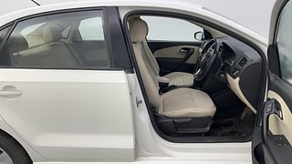 Used 2017 Skoda Rapid new [2016-2020] Style Petrol AT Petrol Automatic interior RIGHT SIDE FRONT DOOR CABIN VIEW