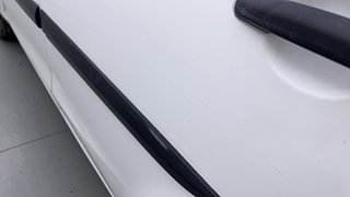 Used 2014 Maruti Suzuki Ritz Vxi BS-IV Petrol Manual dents MINOR SCRATCH
