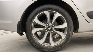 Used 2015 Hyundai Xcent SX AT (O) Petrol Petrol Automatic tyres RIGHT REAR TYRE RIM VIEW