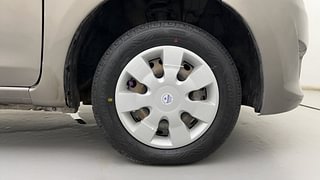Used 2018 Datsun GO [2014-2019] T Petrol Manual tyres RIGHT FRONT TYRE RIM VIEW