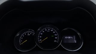 Used 2016 Renault Duster [2015-2019] 85 PS RXZ 4X2 MT Diesel Manual interior CLUSTERMETER VIEW