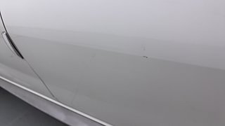 Used 2016 Renault Duster [2015-2019] 85 PS RXZ 4X2 MT Diesel Manual dents MINOR DENT
