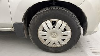 Used 2015 Maruti Suzuki Alto 800 [2012-2016] Lxi Petrol Manual tyres RIGHT REAR TYRE RIM VIEW