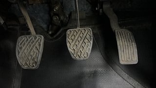 Used 2018 Datsun GO [2014-2019] T Petrol Manual interior PEDALS VIEW
