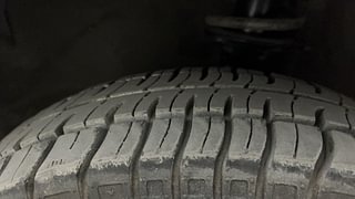 Used 2015 Maruti Suzuki Alto 800 [2012-2016] Lxi Petrol Manual tyres LEFT FRONT TYRE TREAD VIEW