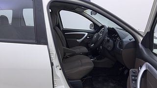 Used 2016 Renault Duster [2015-2019] 85 PS RXZ 4X2 MT Diesel Manual interior RIGHT SIDE FRONT DOOR CABIN VIEW