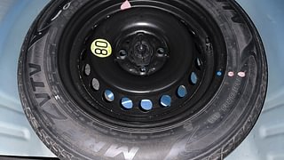 Used 2016 Maruti Suzuki Baleno [2015-2019] Zeta AT Petrol Petrol Automatic tyres SPARE TYRE VIEW