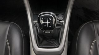 Used 2021 Volkswagen Taigun Highline 1.0 TSI MT Petrol Manual interior GEAR  KNOB VIEW