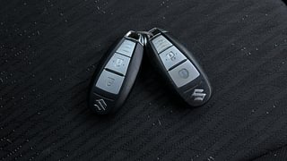 Used 2016 Maruti Suzuki Baleno [2015-2019] Zeta AT Petrol Petrol Automatic extra CAR KEY VIEW
