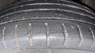 Used 2016 Maruti Suzuki Baleno [2015-2019] Zeta AT Petrol Petrol Automatic tyres LEFT REAR TYRE TREAD VIEW