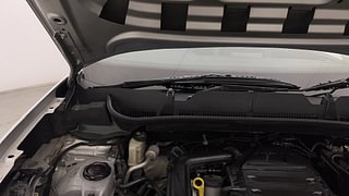 Used 2021 Volkswagen Taigun Highline 1.0 TSI MT Petrol Manual engine ENGINE RIGHT SIDE HINGE & APRON VIEW