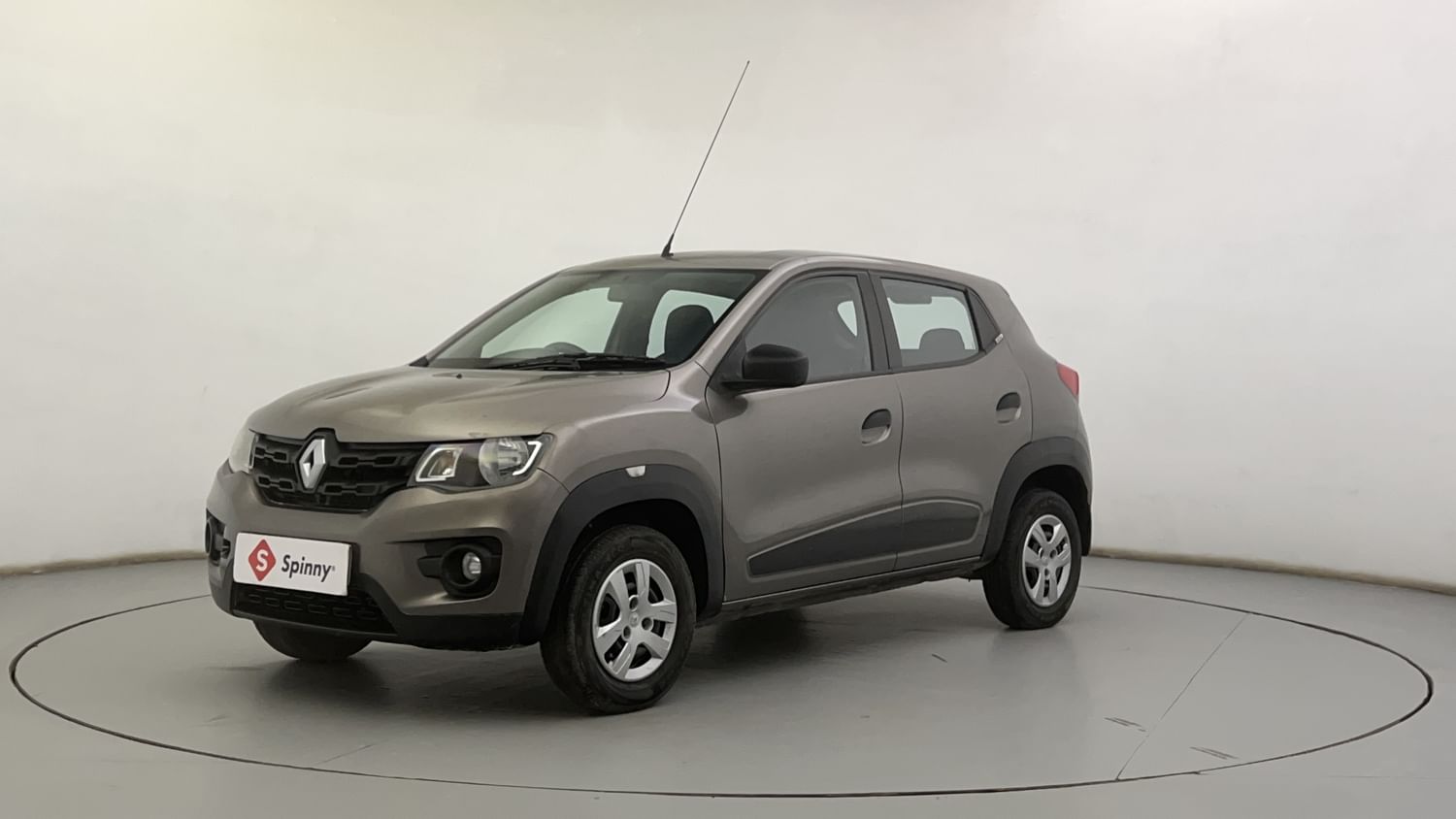 LEFT FRONT CORNER VIEW