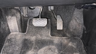 Used 2016 Maruti Suzuki Baleno [2015-2019] Zeta AT Petrol Petrol Automatic interior PEDALS VIEW