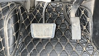 Used 2020 Hyundai Venue [2019-2022] SX Plus 1.0 Turbo DCT Petrol Automatic interior PEDALS VIEW
