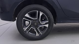 Used 2019 Tata Tigor Revotron XZA Petrol Automatic tyres RIGHT REAR TYRE RIM VIEW