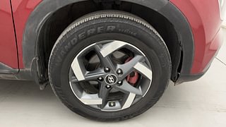 Used 2020 Hyundai Venue [2019-2022] SX Plus 1.0 Turbo DCT Petrol Automatic tyres RIGHT FRONT TYRE RIM VIEW