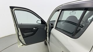 Used 2015 Maruti Suzuki Alto 800 [2012-2016] Lxi Petrol Manual interior LEFT FRONT DOOR OPEN VIEW