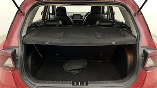 Used 2020 Hyundai Venue [2019-2022] SX Plus 1.0 Turbo DCT Petrol Automatic interior DICKY INSIDE VIEW