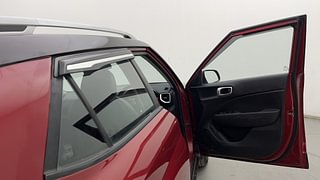 Used 2020 Hyundai Venue [2019-2022] SX Plus 1.0 Turbo DCT Petrol Automatic interior RIGHT FRONT DOOR OPEN VIEW