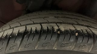 Used 2020 Hyundai Venue [2019-2022] SX Plus 1.0 Turbo DCT Petrol Automatic tyres LEFT REAR TYRE TREAD VIEW