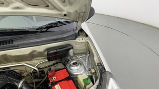 Used 2015 Maruti Suzuki Alto 800 [2012-2016] Lxi Petrol Manual engine ENGINE LEFT SIDE HINGE & APRON VIEW