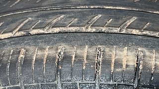 Used 2015 Maruti Suzuki Alto 800 [2012-2016] Lxi Petrol Manual tyres LEFT FRONT TYRE TREAD VIEW