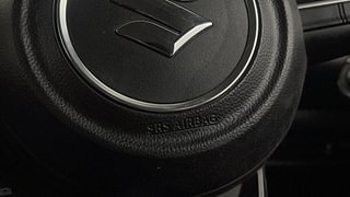 Used 2022 Maruti Suzuki Swift ZXI Plus AMT Dual Tone Petrol Automatic top_features Airbags