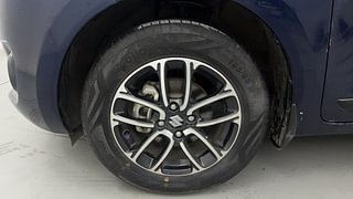 Used 2022 Maruti Suzuki Swift ZXI Plus AMT Dual Tone Petrol Automatic tyres LEFT FRONT TYRE RIM VIEW