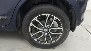 Used 2022 Maruti Suzuki Swift ZXI Plus AMT Dual Tone Petrol Automatic tyres LEFT REAR TYRE RIM VIEW