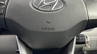 Used 2020 Hyundai Grand i10 Nios Sportz 1.2 Kappa VTVT Petrol Manual top_features Airbags