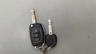Used 2020 Hyundai Grand i10 Nios Sportz 1.2 Kappa VTVT Petrol Manual extra CAR KEY VIEW