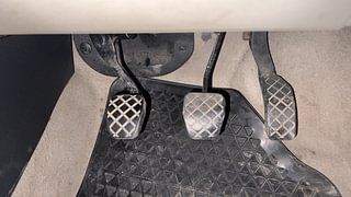 Used 2013 Volkswagen Polo [2010-2014] Highline1.2L (P) Petrol Manual interior PEDALS VIEW